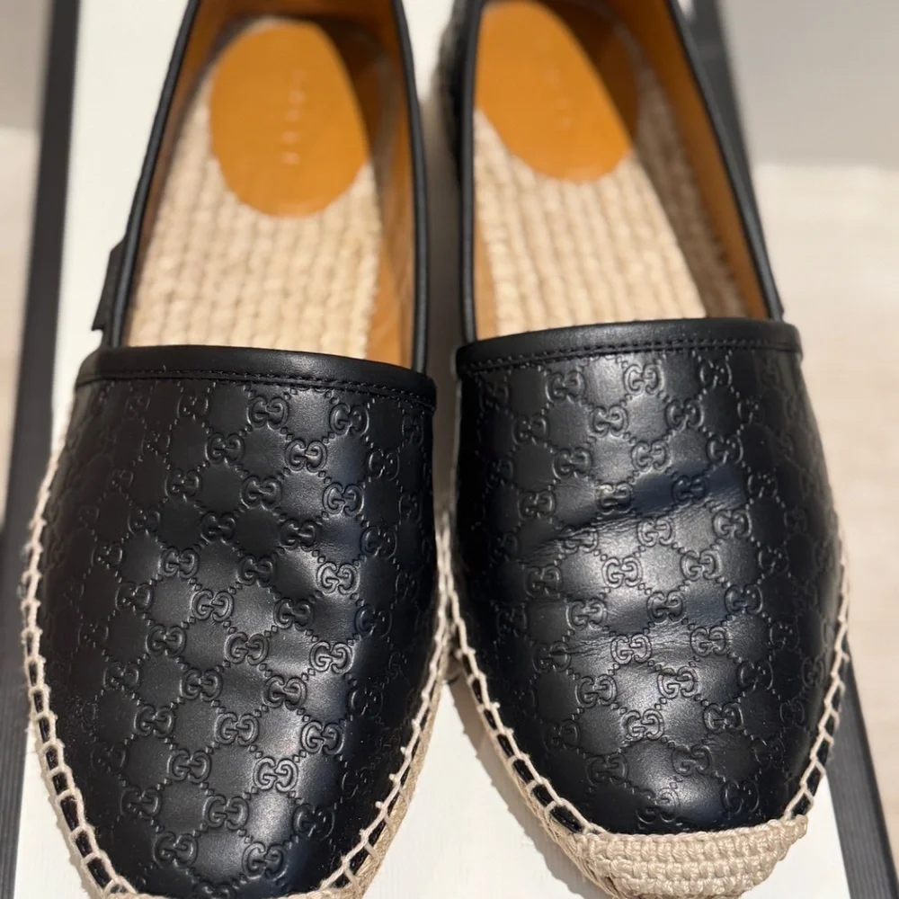 Gucci Black Embossed Leather Espadrilles with Natural Rope Edge